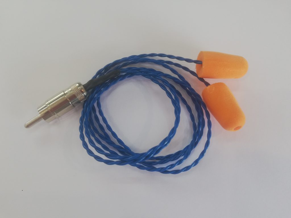 Radios4Racing Professional Radios for Racing Cars Equiptment